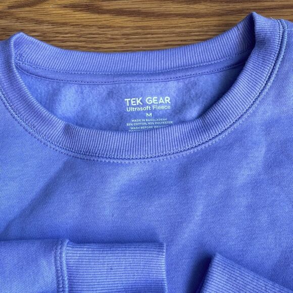 Tek Gear Ultrasoft Fleece Crewneck Sweatshirt Lola Purple Size M NWOT - Picture 3 of 8